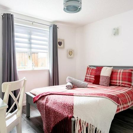 Ochil View Holiday Let Tullibody Buitenkant foto