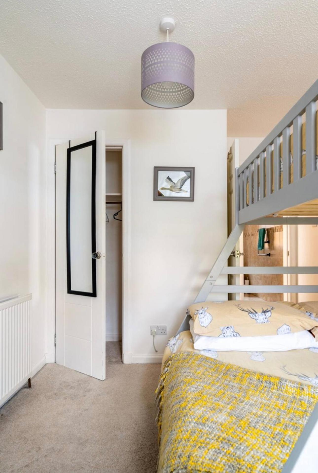Ochil View Holiday Let Tullibody Buitenkant foto
